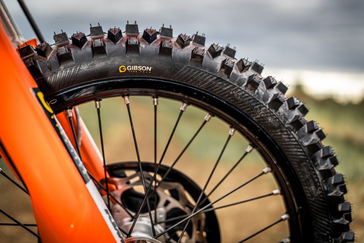 TECH 9.2 FRONT